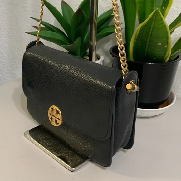 💕👜 TORY BURCH Chelsea Black Crossbody Bag - Picture 4 of 13